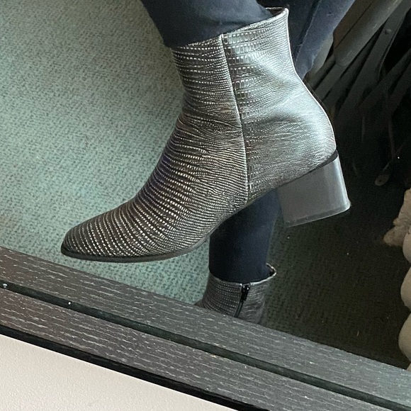 Coclico snakeskin black and white ankle boots - sold - Picture 13 of 16